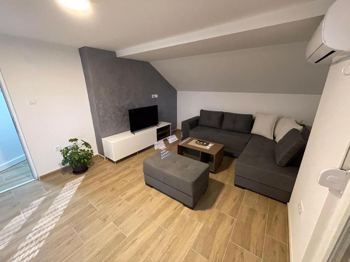 Apartman Ambijent Aranđelovac Exterior foto