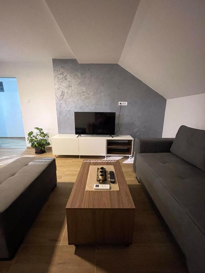 Apartman Ambijent Aranđelovac Exterior foto