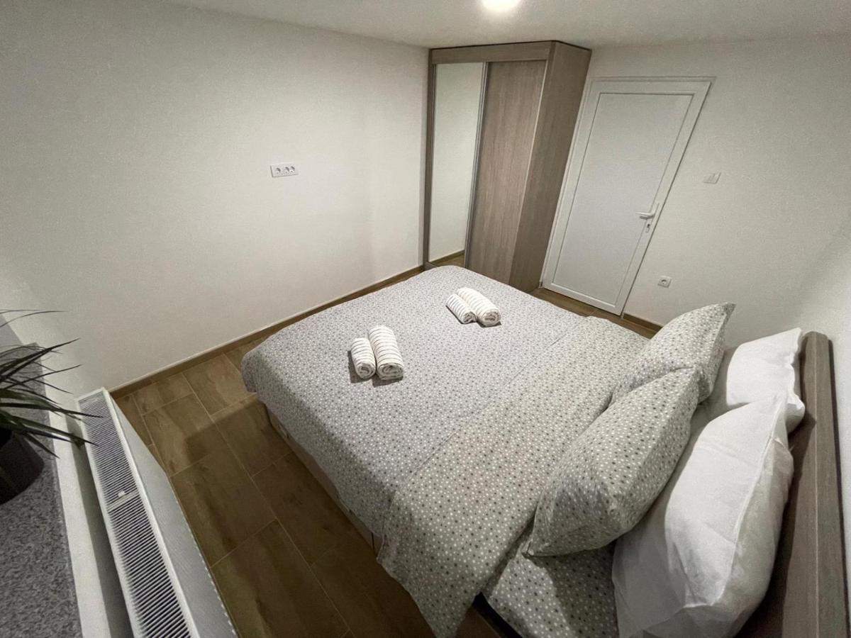 Apartman Ambijent Aranđelovac Exterior foto