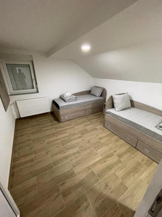 Apartman Ambijent Aranđelovac Exterior foto